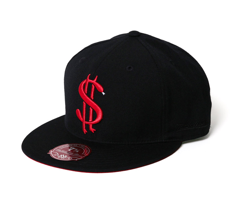 Dollar Devils™ black fitted hat