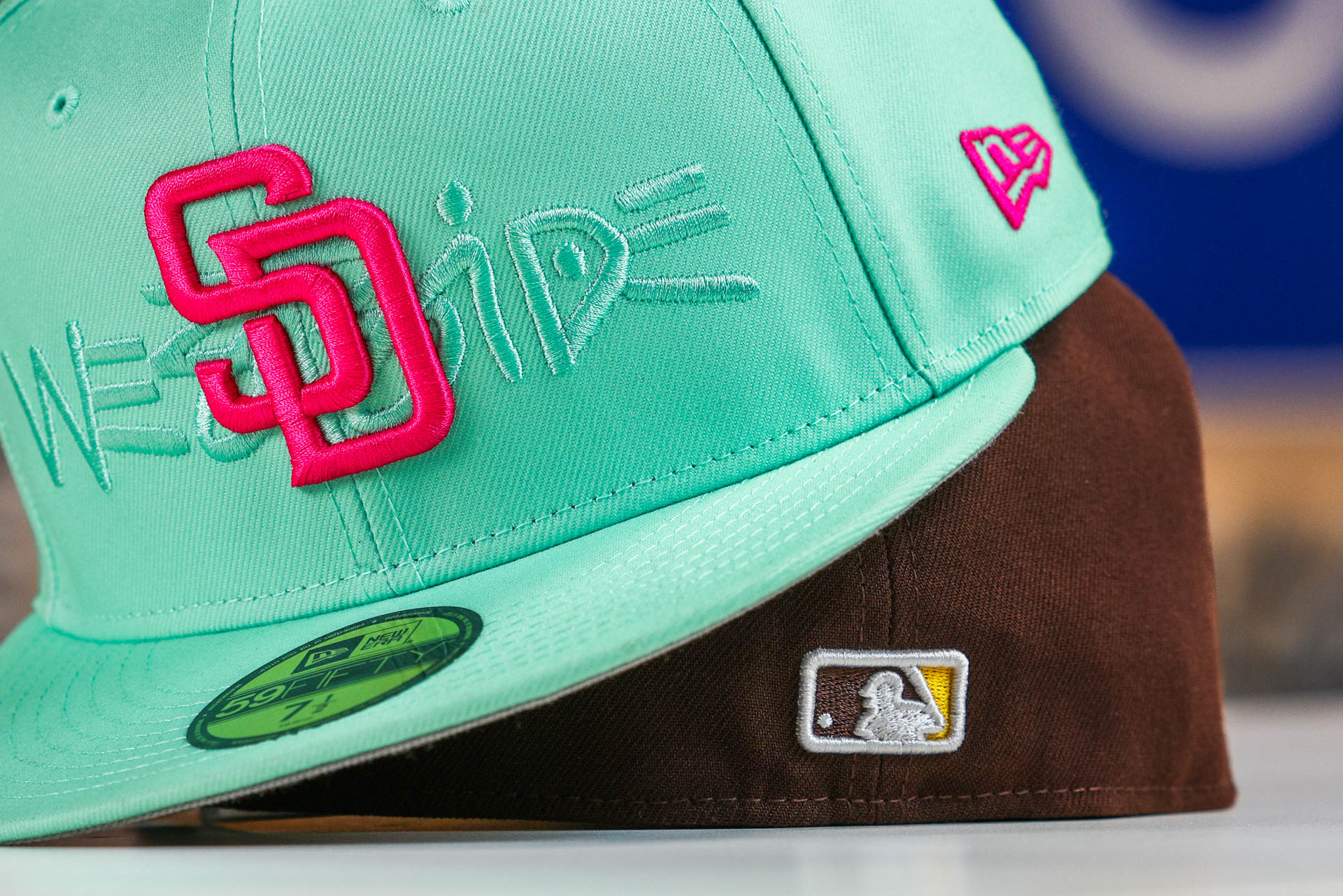26-1-07 – padres-cobranding-detail-1