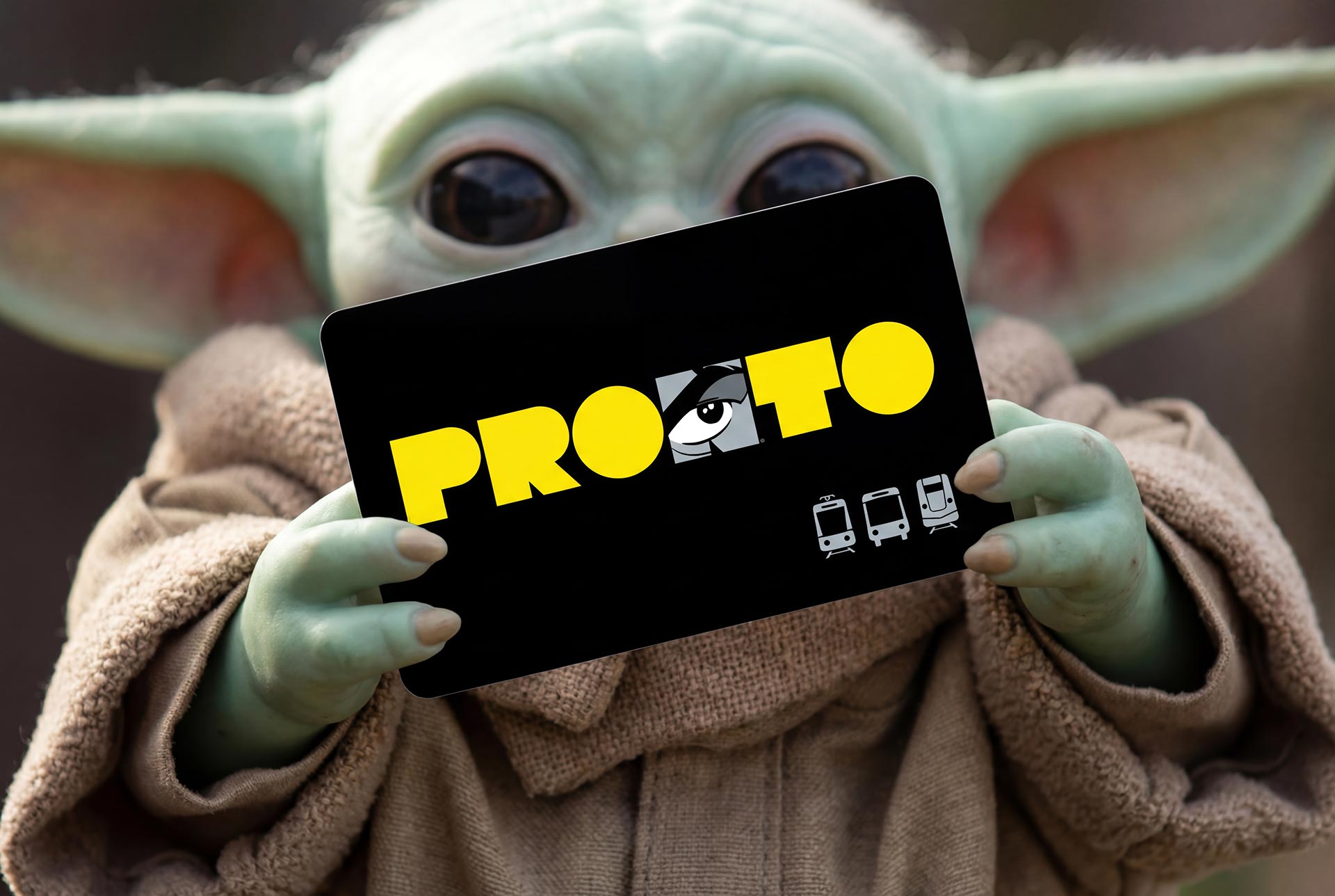 pronto-comic-con-yoda